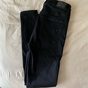 Black skinny American eagle jeans